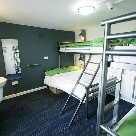 Yha Poppit Sands Hostel Cardigan Phòng bức ảnh