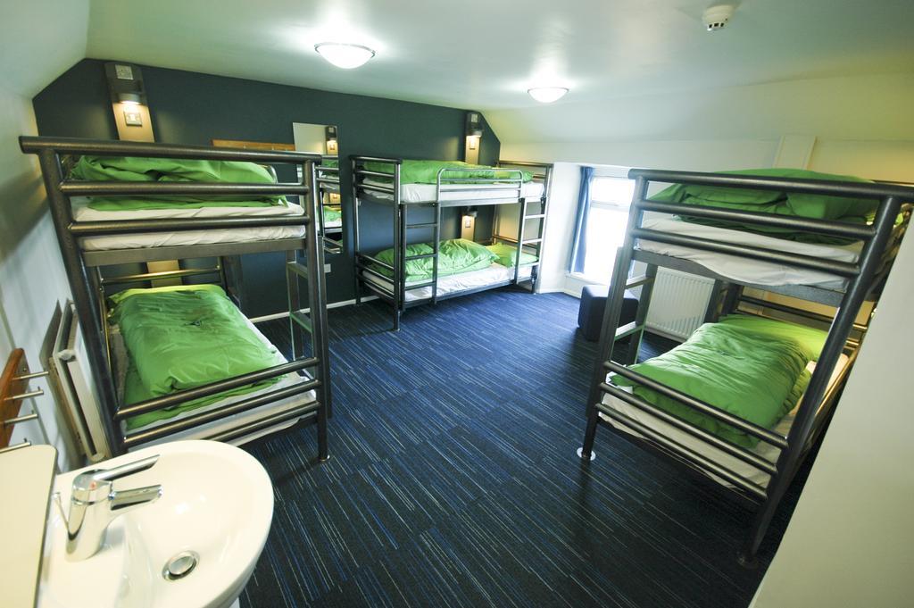 Yha Poppit Sands Hostel Cardigan Phòng bức ảnh