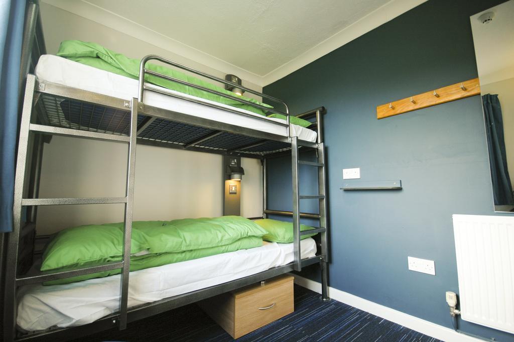 Yha Poppit Sands Hostel Cardigan Phòng bức ảnh